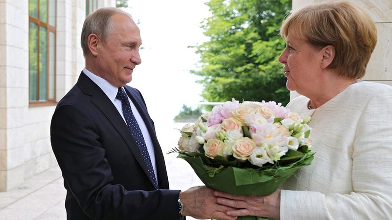 Стало известно, когда встретятся Путин с Меркель, и что будет главной темой их беседы