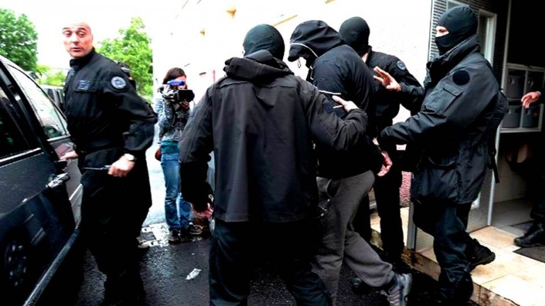 Во Франции полиция задержала чеченцев-рэкетиров