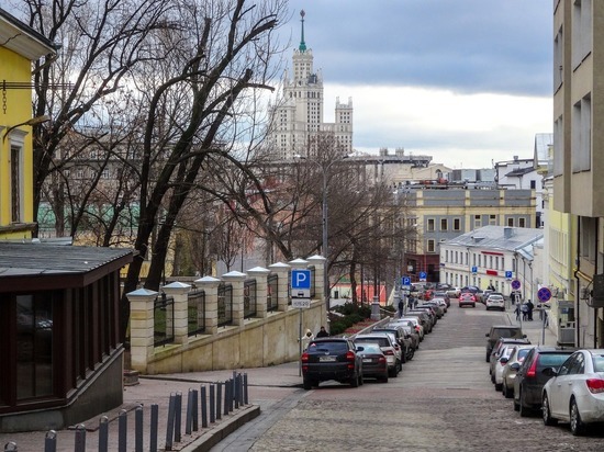 СМИ: искусственный интеллект научили искать место для парковки в Москве
