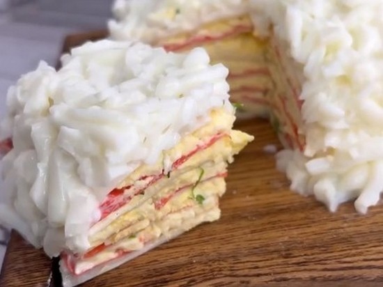 Раскрыт рецепт вкусного крабового торта без майонеза