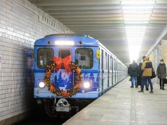 Московское метро и МЦК будут перевозить пассажиров всю новогоднюю ночь