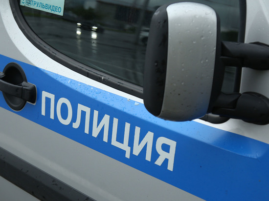 Полицейского в Хабаровском крае обвинили в коррупции и разглашении гостайны
