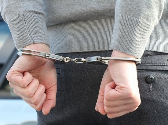 Арестован муж кассирши из Ачинска, похитившей 23 миллиона рублей