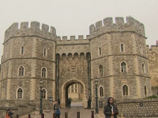 Задержанный возле Виндзорского замка мужчина заявил, что собирался убить Елизавету II