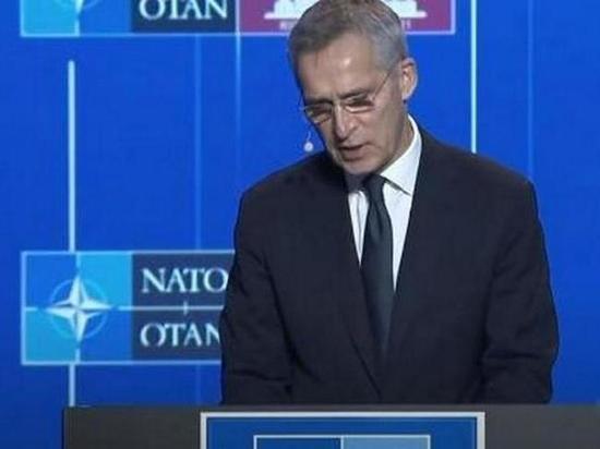 НАТО: Москва продолжает перебрасывать силы к границам с Украиной