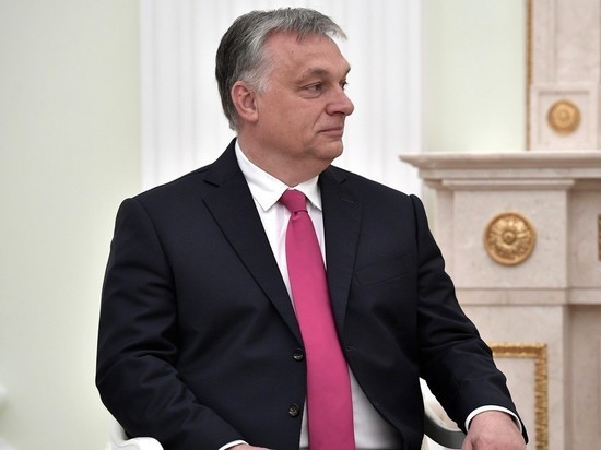 Премьер Венгрии решил встретиться с Путиным в начале 2022 года