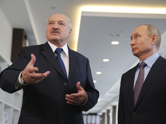 Лукашенко утвердил бюджет Белоруссии с дефицитом 1,5%