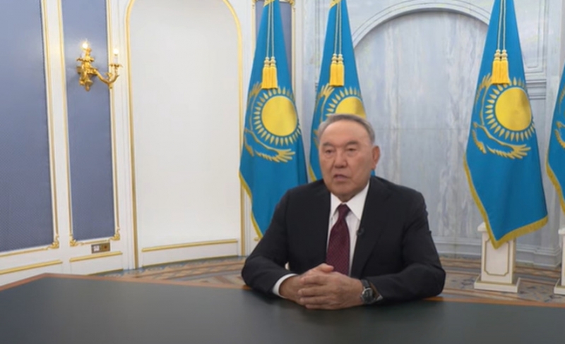 Назарбаев сообщил о своем местонахождении