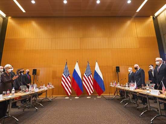 Назван осложнивший переговоры между РФ и США в Женеве фактор