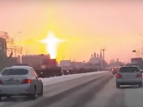 Гигантский огненный крест появился в небе над Кузбассом