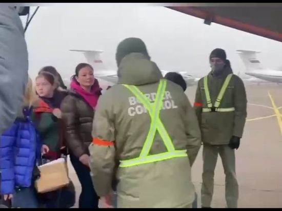 МИД РФ: из Алма-Аты вывезли более 1400 россиян