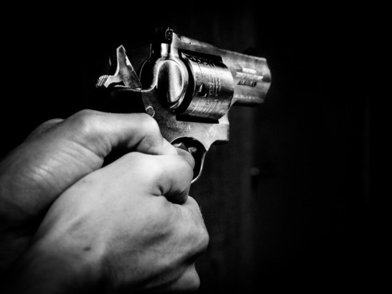 112: бизнесмена застрелили в Махачкале