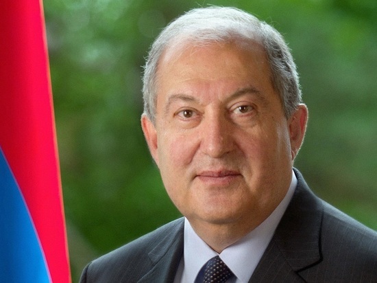 Указы подавшего в отставку президента Армении сочли незаконными