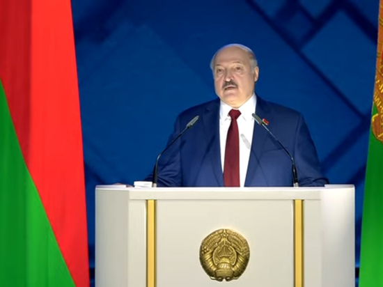 Лукашенко сравнил Польшу и Литву с "унылой окраиной Европы"