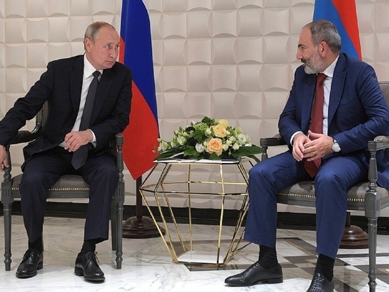 Путин обсудил с Пашиняном взаимодействия в рамках ОДКБ