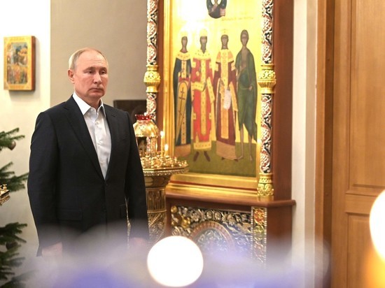 Путин заявил об особом нравственном смысле Рождества