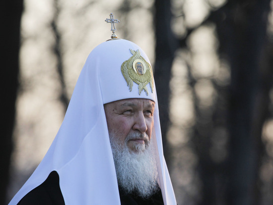 Патриарх Кирилл пожелал здоровья Зюганову и Жириновскому