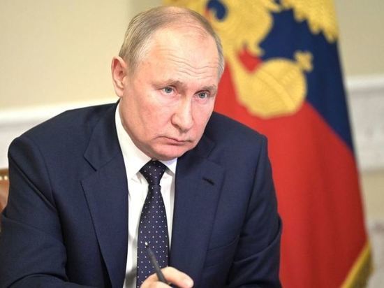 Путин подписал договоры о дружбе с ДНР и ЛНР