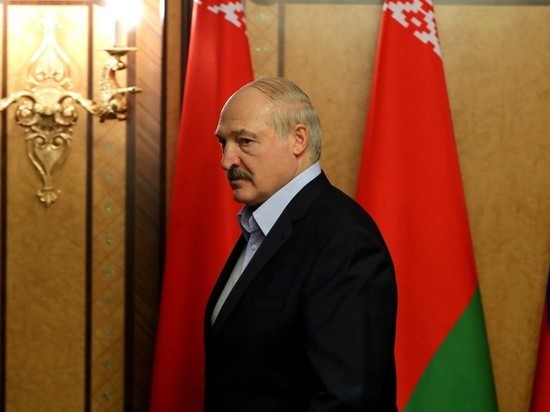 Лукашенко захотел закупить у России всю участвующую в учениях технику