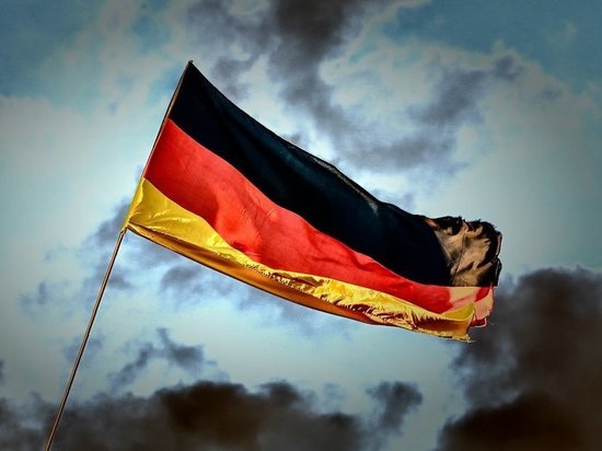 Германия призвала своих граждан срочно покинуть Украину