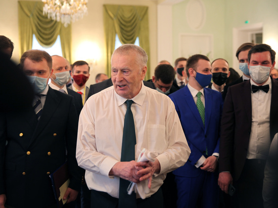 “Mash”: состояние Жириновского продолжает оставаться тяжёлым
