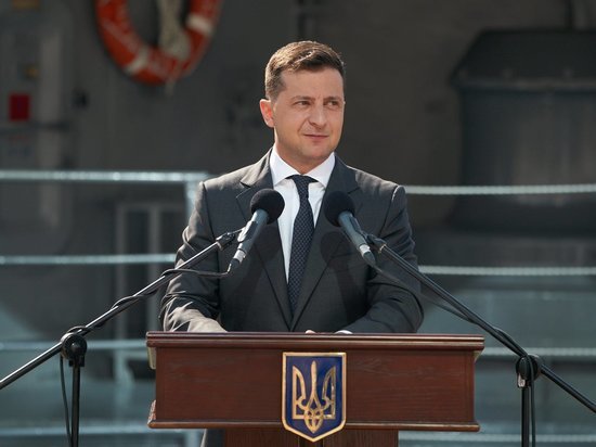 Зеленский внес в Раду законопроект о всеобщей мобилизации на Украине