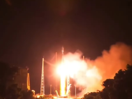 Ракета "Союз" стартовала со спутниками OneWeb