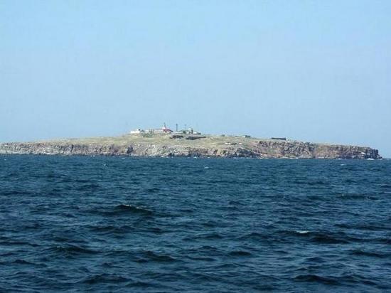 Россия заняла остров Змеиный, сообщила Госпогранслужба Украины