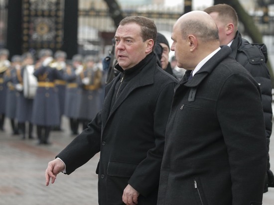Медведев предупредил о предстоящих санкциях после признания ДНР и ЛНР