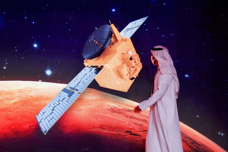 Bloomberg: ОАЭ выделит $820 млн на создание спутников и финансирование космической программы
