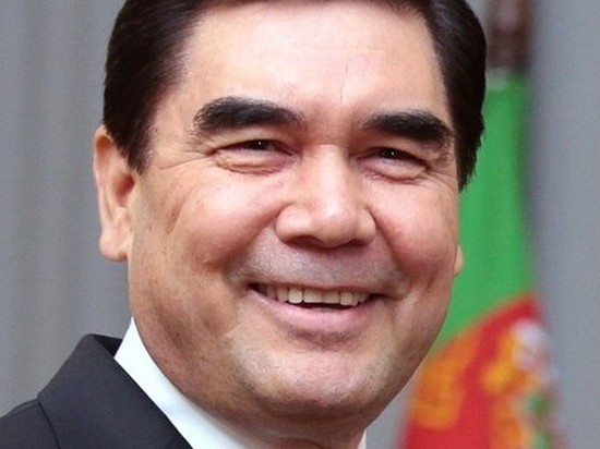 Бердымухамедов поручил спецслужбам усилить контроль над интернетом в Туркмении