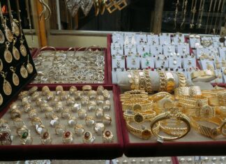 Можно ли покупать украшения в ломбарде?